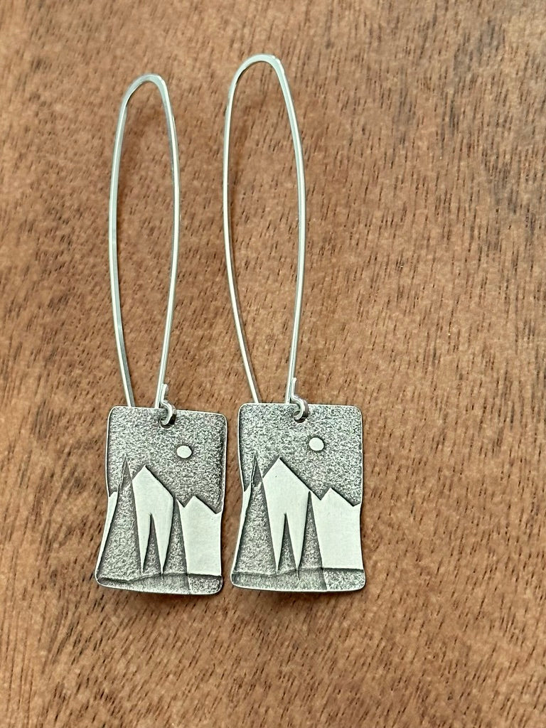 Connector Trail Earring
